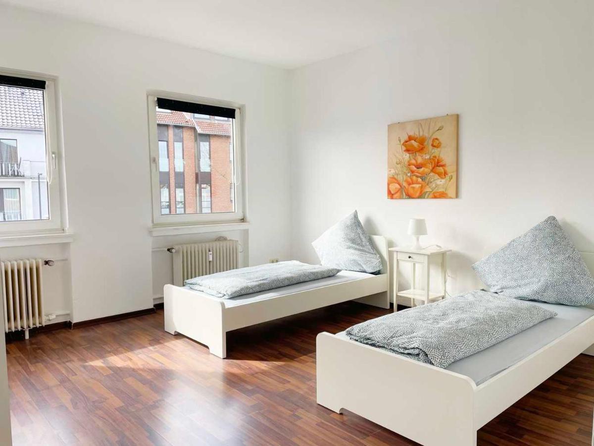 Apartment With 3 Rooms In Huerth Ngoại thất bức ảnh